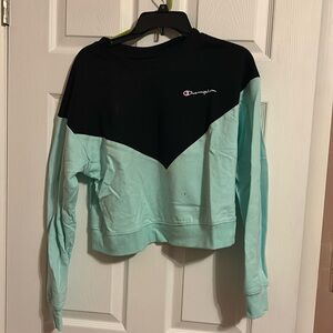 Champions crop crew neck